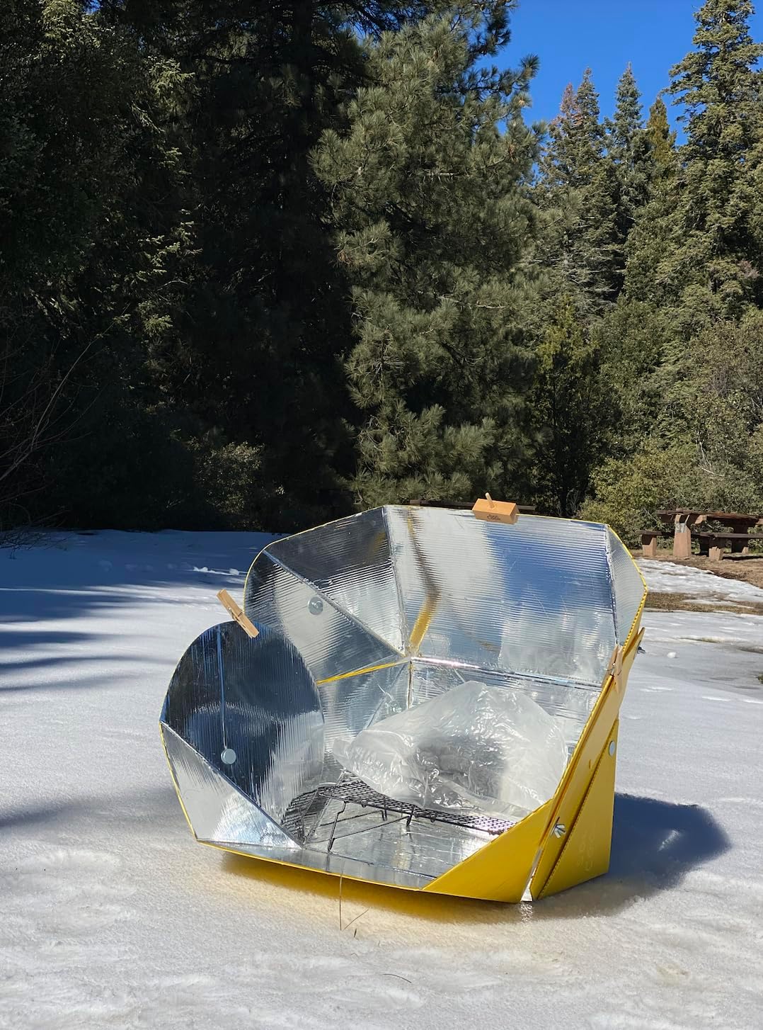 Solar Cooking as Emergency Preparedness: Building a Zero-Fuel Backup Kitchen That Actually Works